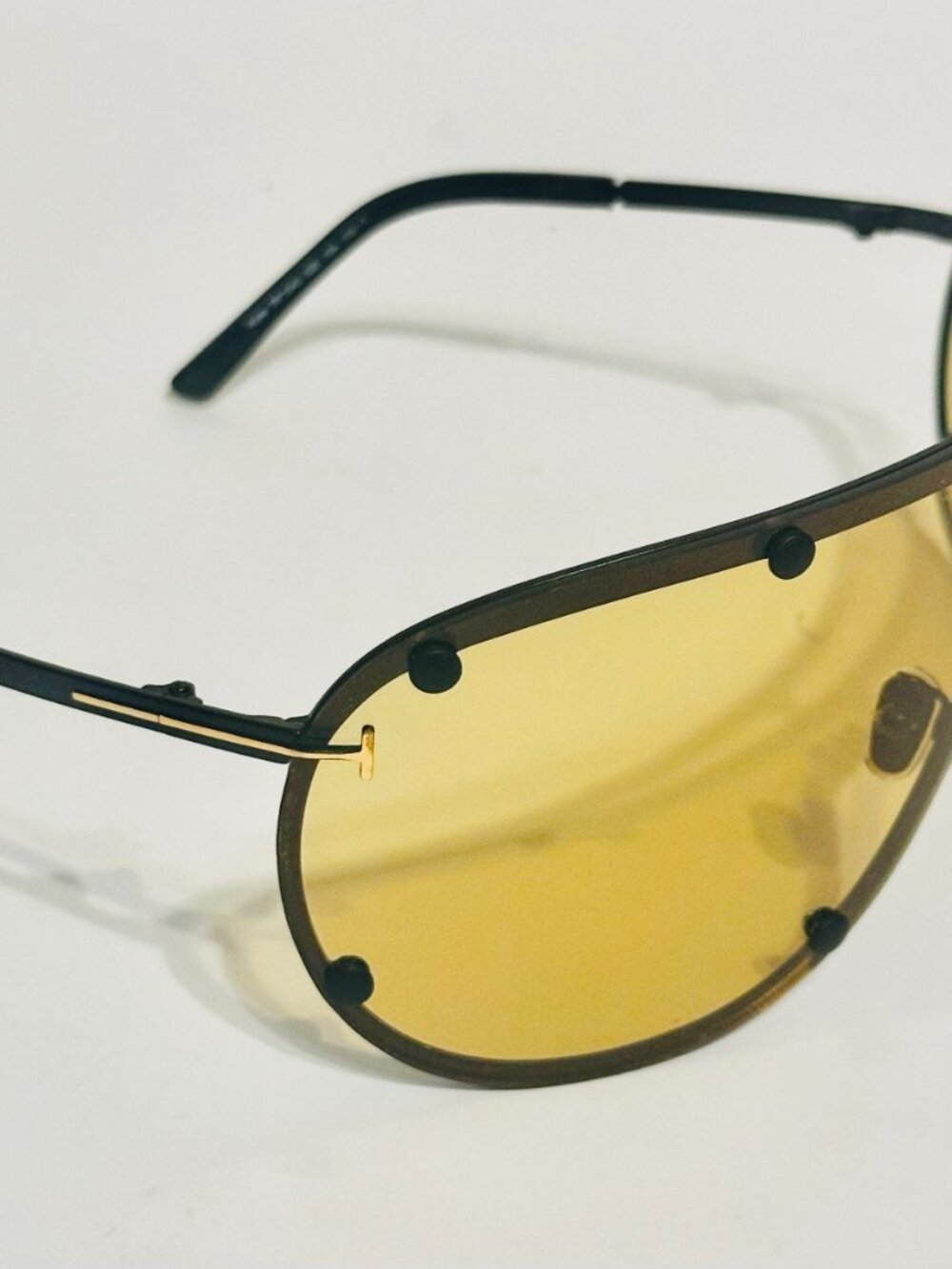 Tom Ford Sunglasses - Picture 3 of 5